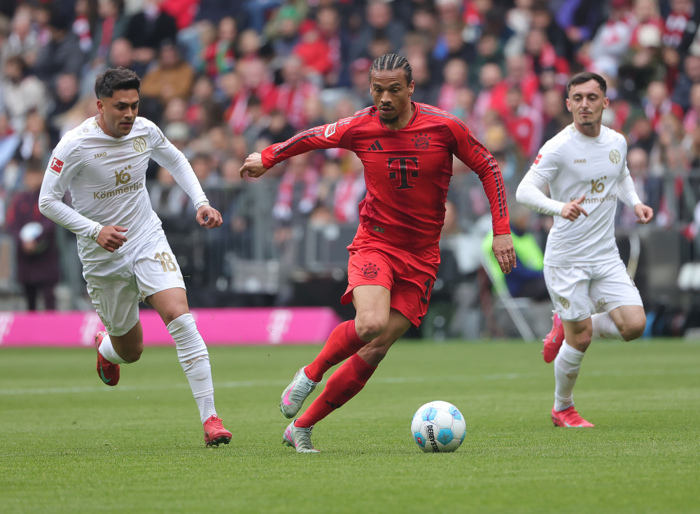 包含里昂胜拜仁，挺进半决赛，赢得胜利的词条