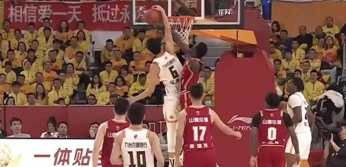 山西男篮绝杀赢球,气势如虹 山西男篮绝杀赢球,气势如虹