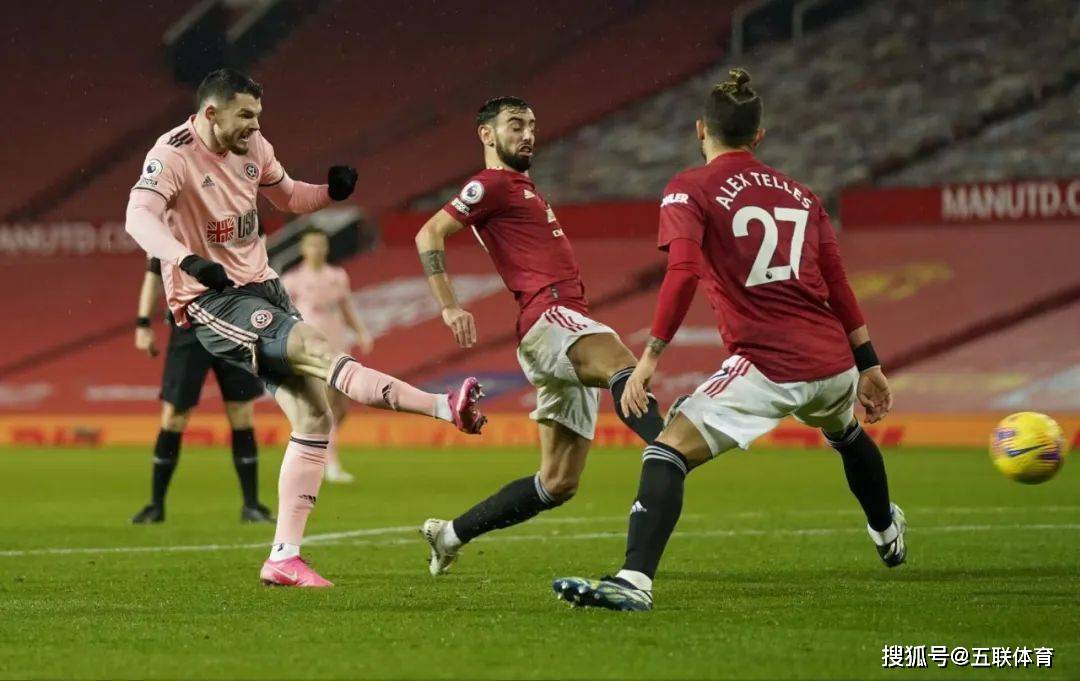 关于曼联客场困难击败水晶宫，取得宝贵三分的信息