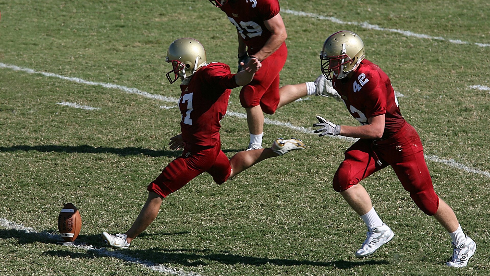 掘金击溃骑士，切特在西甲国家德比接管比赛，新一代国际球员的双重奏