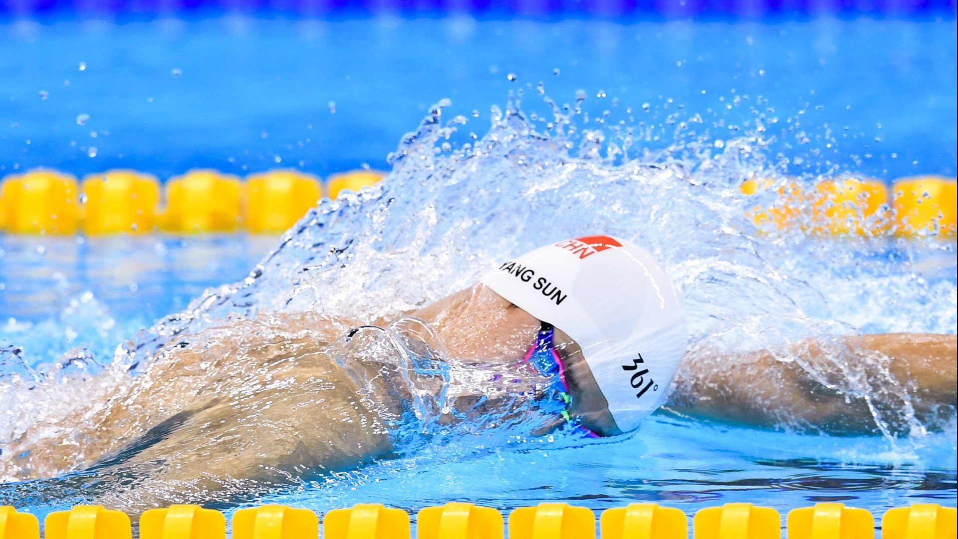 从NBA总决赛到德甲王座，竞技体育中强行终结的艺术与宿命